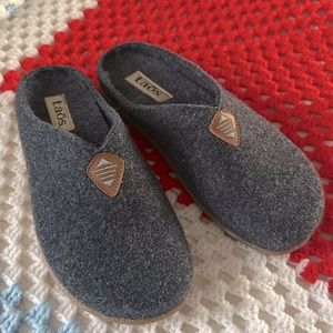 TAOS: My Sweet Wool- Navy Blue